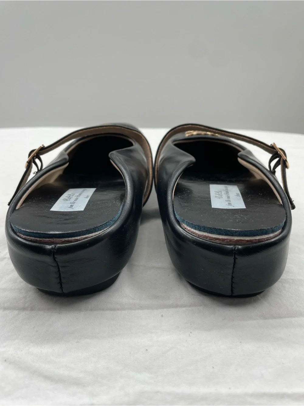 Va & La French Retro Mary Janes - Shallow Mouth Square Toe. 245 (US 8). - Picture 6 of 9